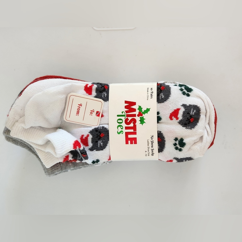 Women's Festive Sock Bundle  - White, Red, and Gray Color Story
